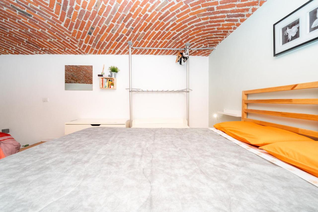 Stagabin Little Loft Near Porta Susa Station And Subway Турин Экстерьер фото